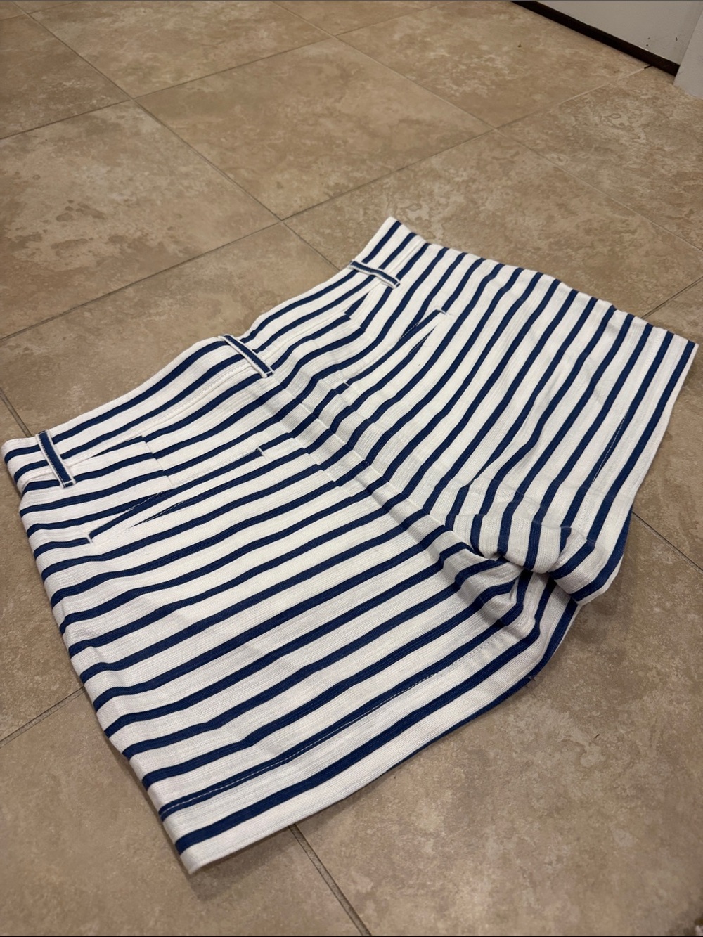 Gap Striped Blue and White Cotton Shorts, Size 4 - Picture 3 of 3